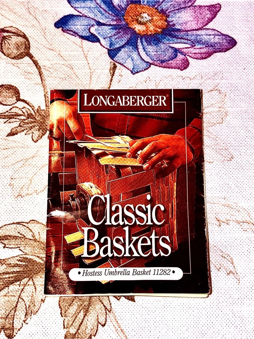 Longaberger Umbrella Basket Classic Basket/Protector Large 10rd x 17.5h